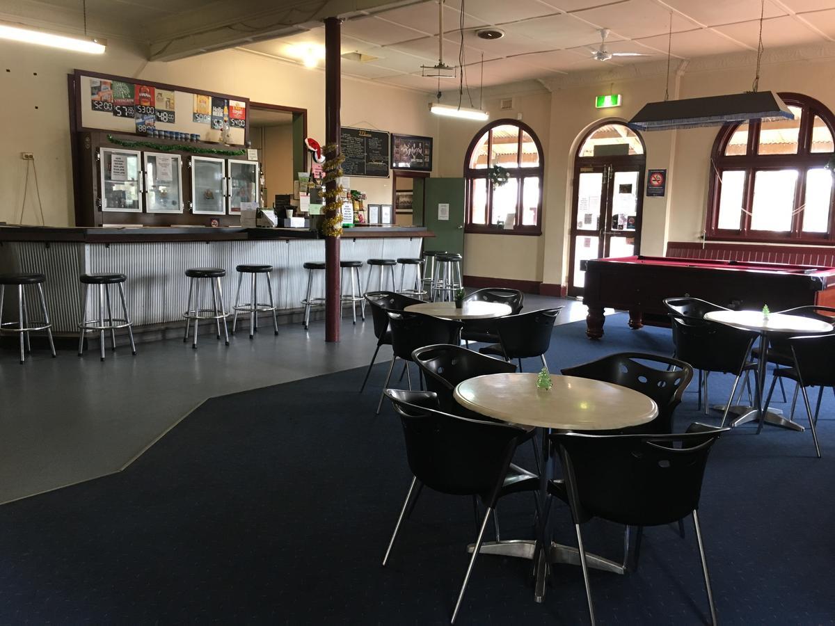 The Wickepin Hotel And Harvest Cafe ヨーク エクステリア 写真